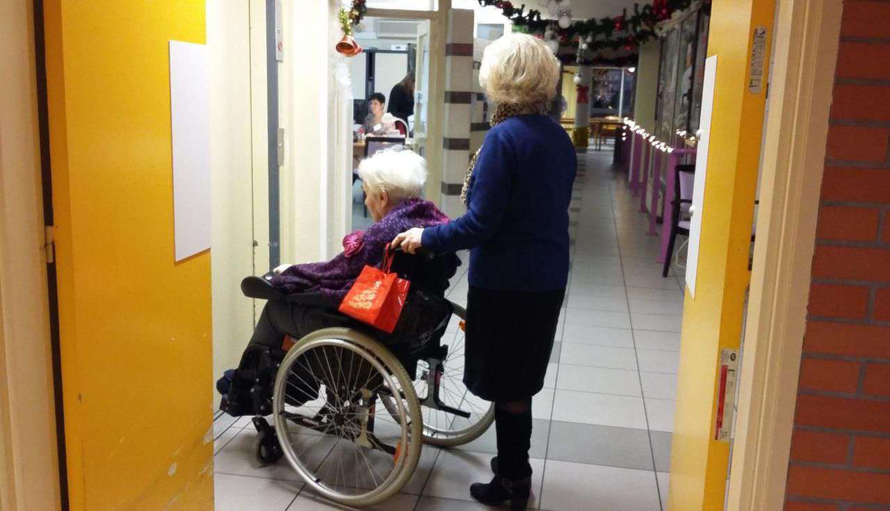 93 tous les prix des maisons de retraite Le Parisien