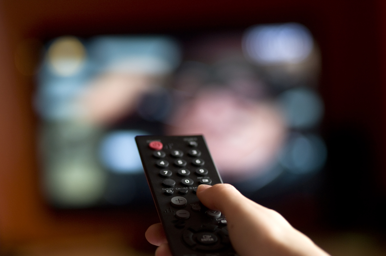 Télécommande Canal Clignote Et Ne Fonctionne Plus La télécommande de mon décodeur ne fonctionne plus, que faire ? - Le