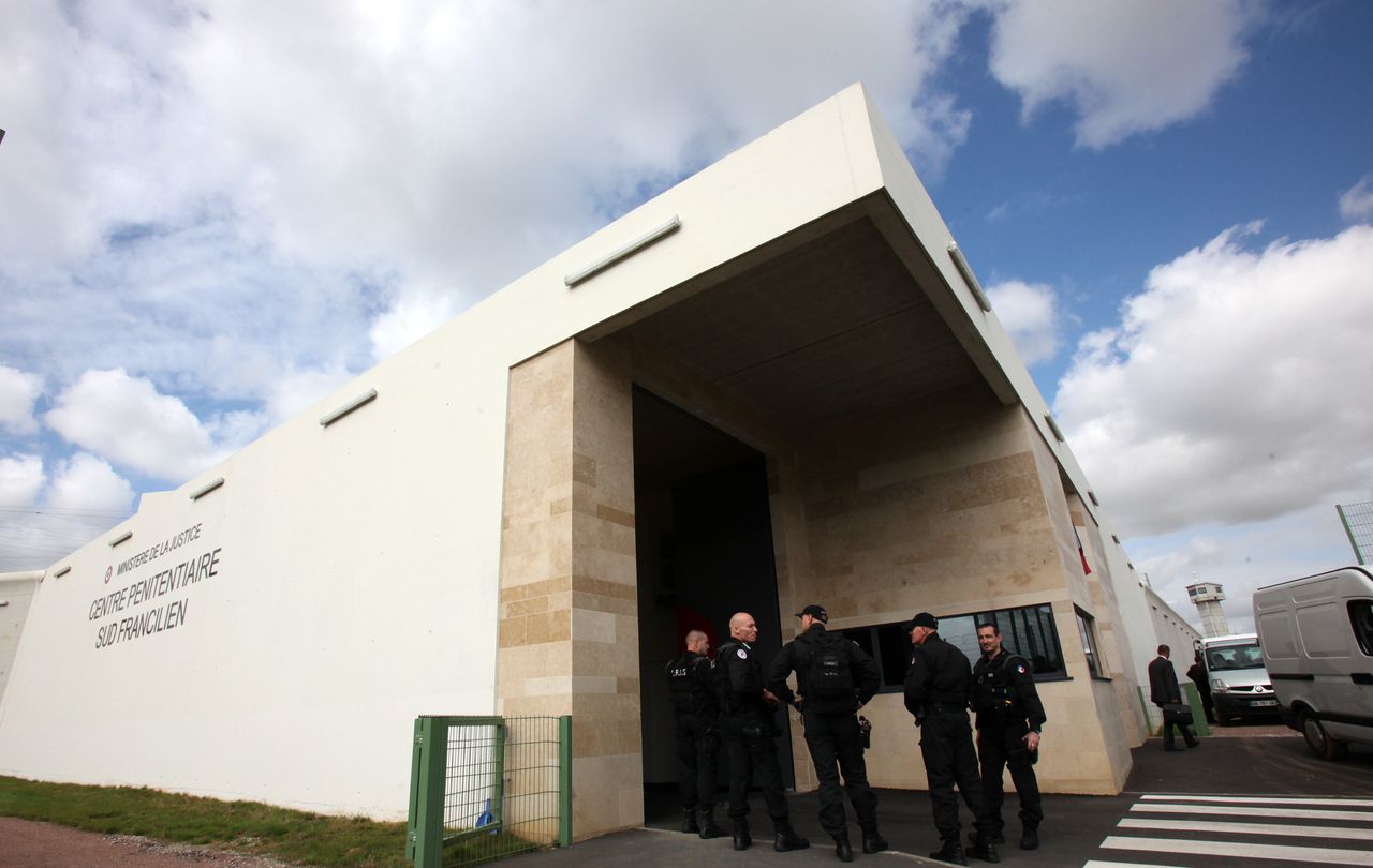 Borgo La Prison Corse Où Les Détenus Règnent En Maîtres