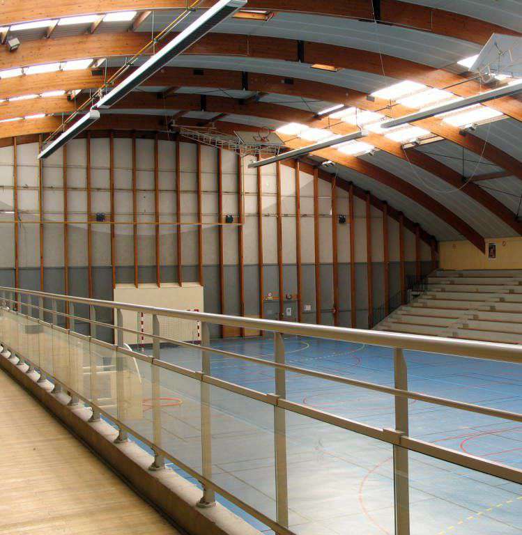 Le gymnase comme salle de prières Le Parisien Le gymnase comme salle de prières Le Parisien