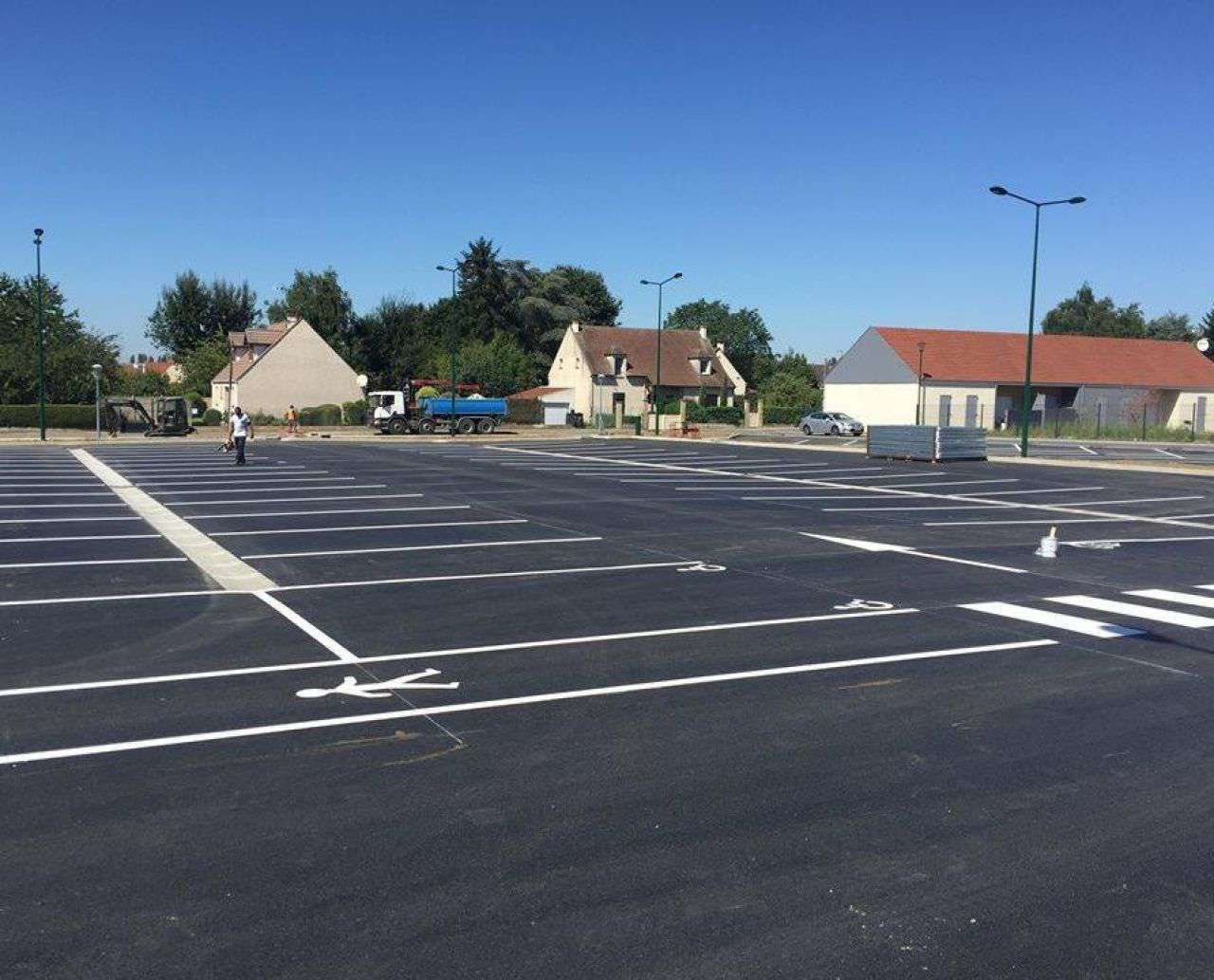 Parking Terres Rouges Belval Trois parkings ont été construits au centre-ville - Le Parisien