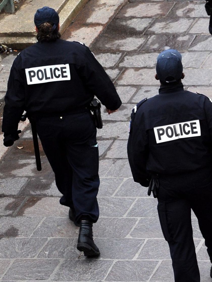Radicalisation dans la police : une note confidentielle préoccupante ...