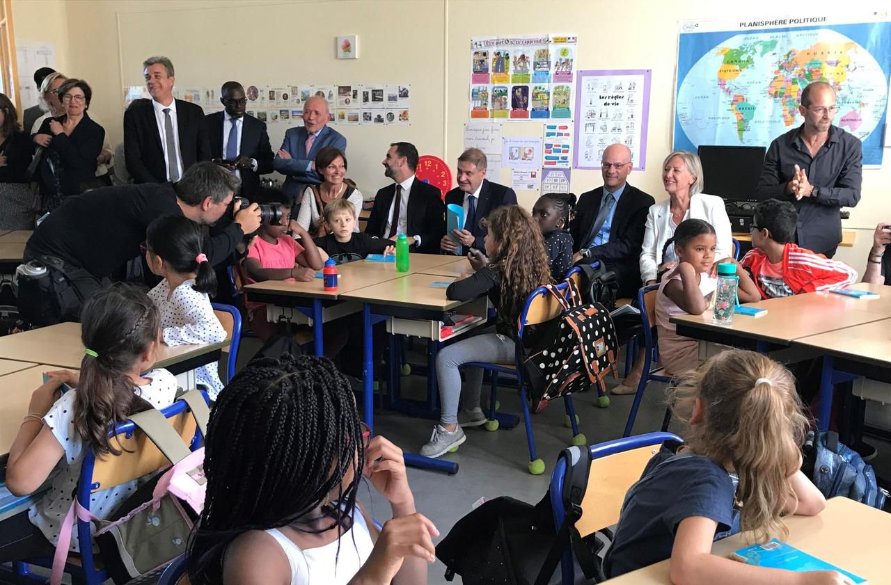 La Vie Scolaire Collège Victor Hugo Créteil Val-de-Marne : Jean-Michel Blanquer lance sa politique d'inclusion des  élèves handicapés depuis Créteil - Le Parisien