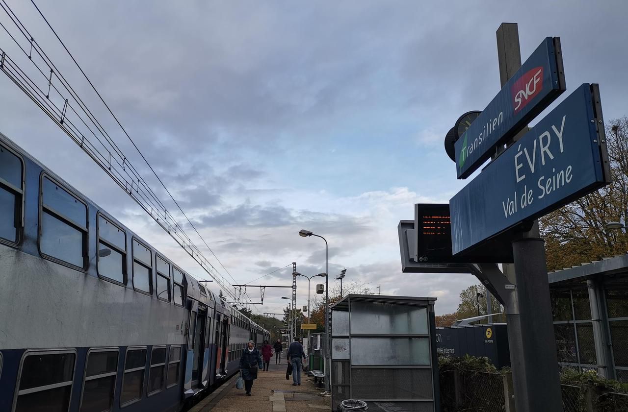Municipales à Evry-Courcouronnes : la réforme du RER D ne fait pas que des heureux - Le Parisien