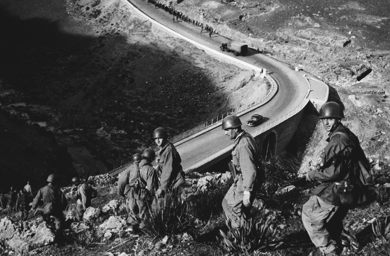 Algerie Les Non Dits D Une Guerre Sale Le Parisien