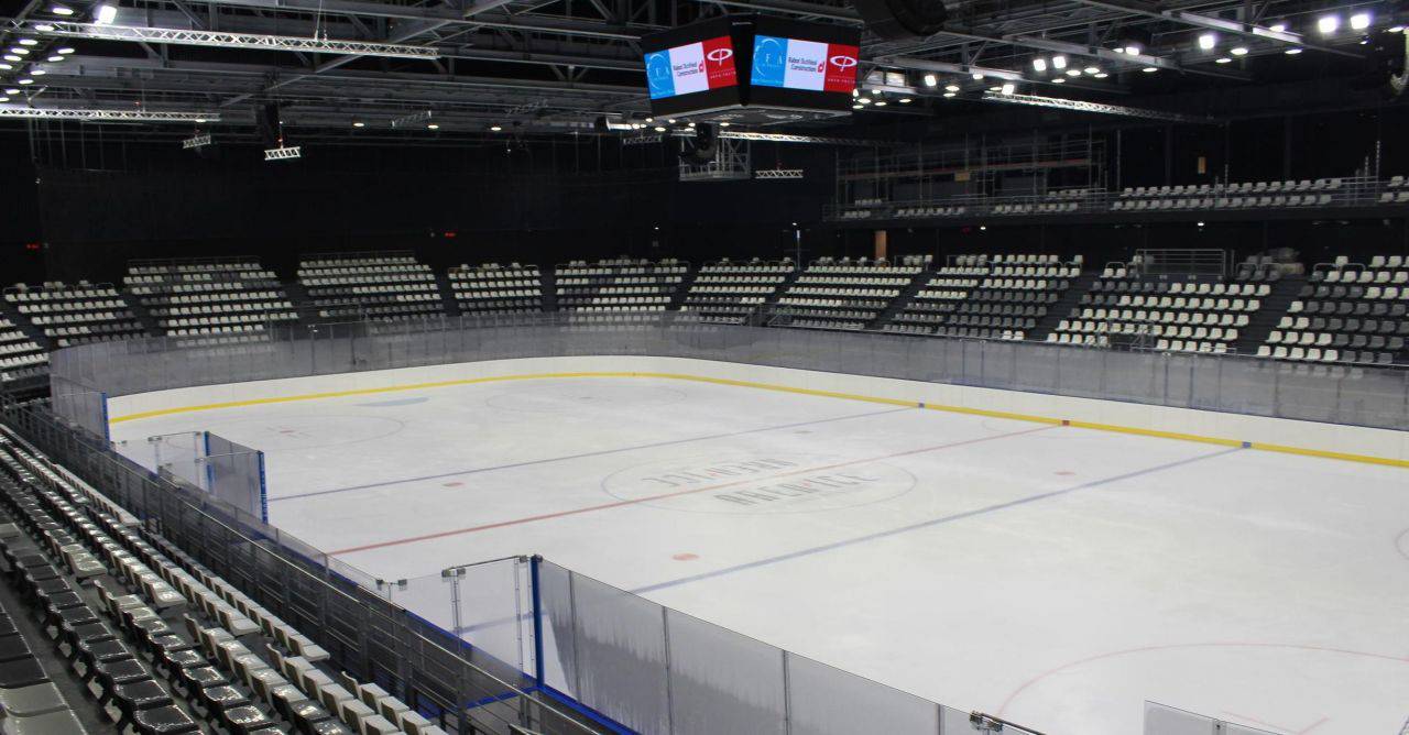 L’ARÈNE de la GLACE Le Parisien