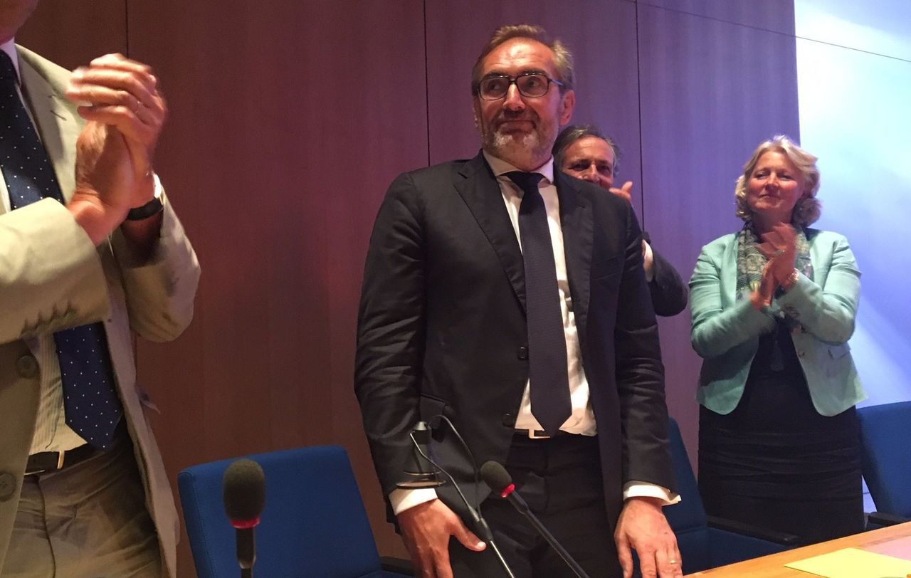 SaintGermainenLaye le nouveau maire dévoile ses