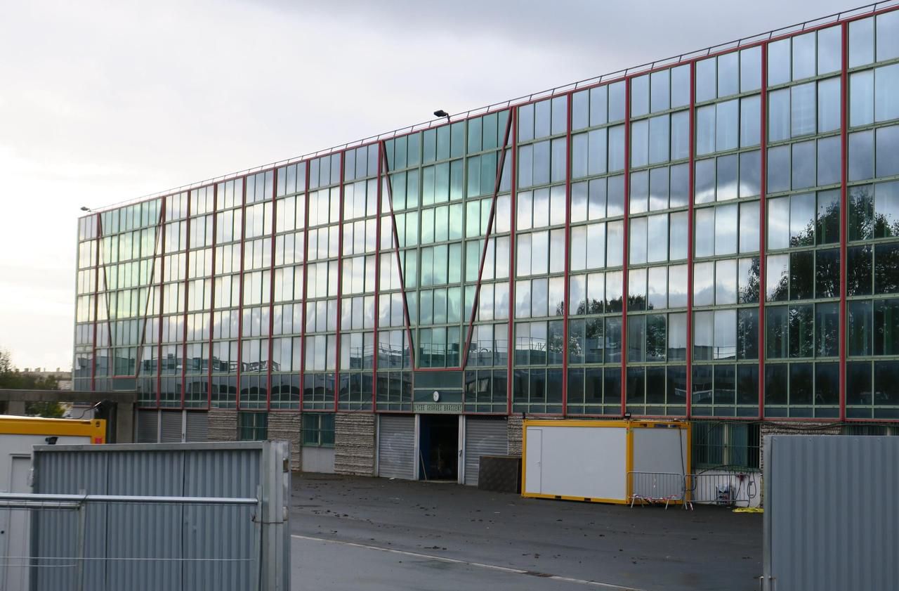 Villeneuve-le-Roi signe le permis de construire du futur lycée Georges-Brassens - Le Parisien