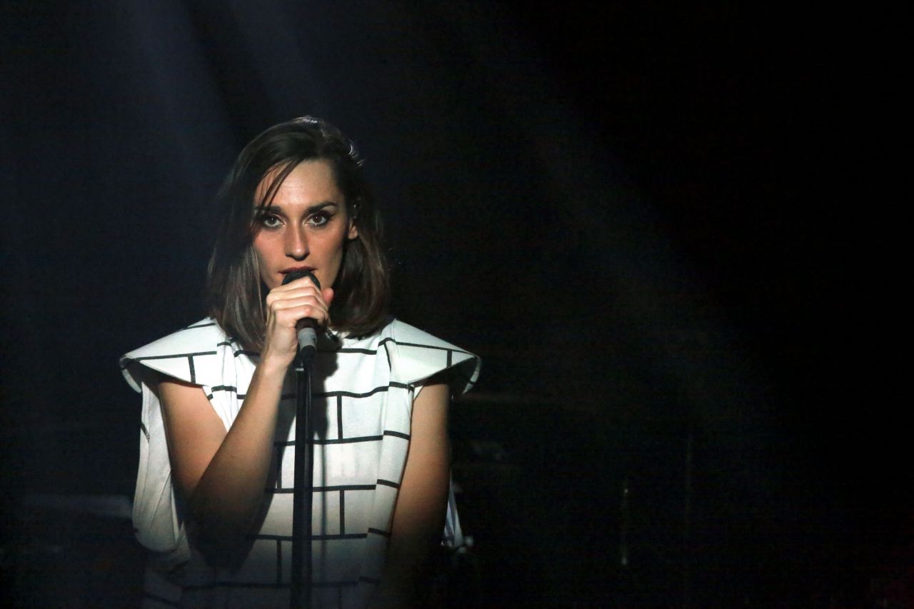 la-chanteuse-yelle-est-de-retour-le-parisien
