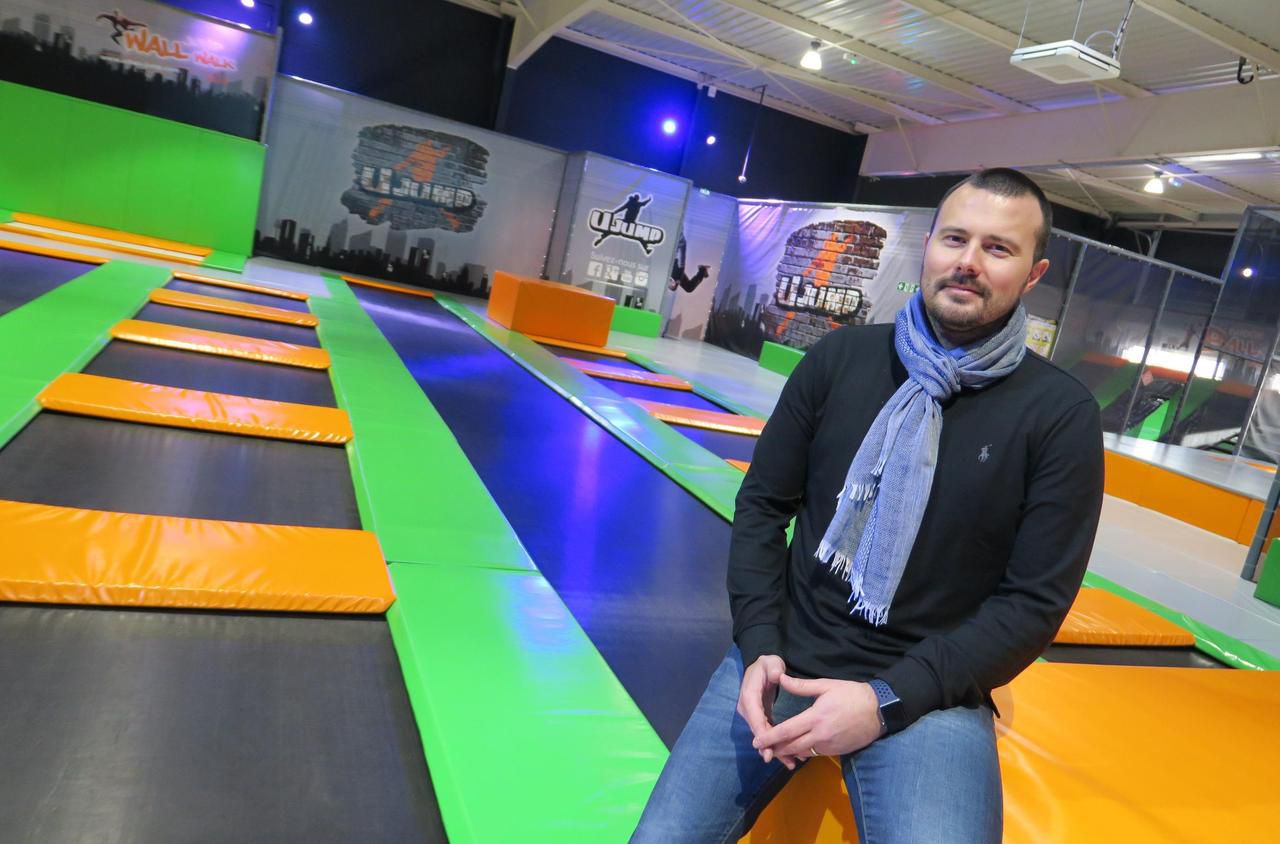 Jump Park Roissy En France Roissy-en-Brie : 1 000 m2 de trampolines pour s'envoyer en l'air - Le  Parisien