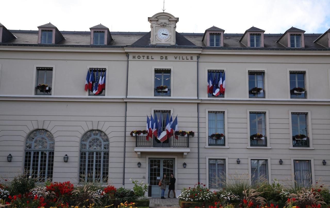 SaintGermainenLaye un conseil municipal programmé à…