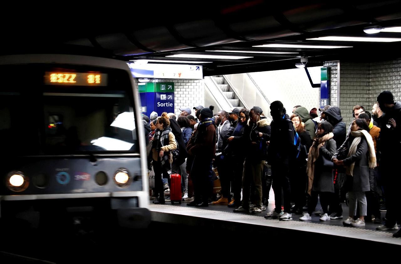 Streik Von Ratp Und Sncf U Bahn Rer Bus Verkehrsprognosen Fur