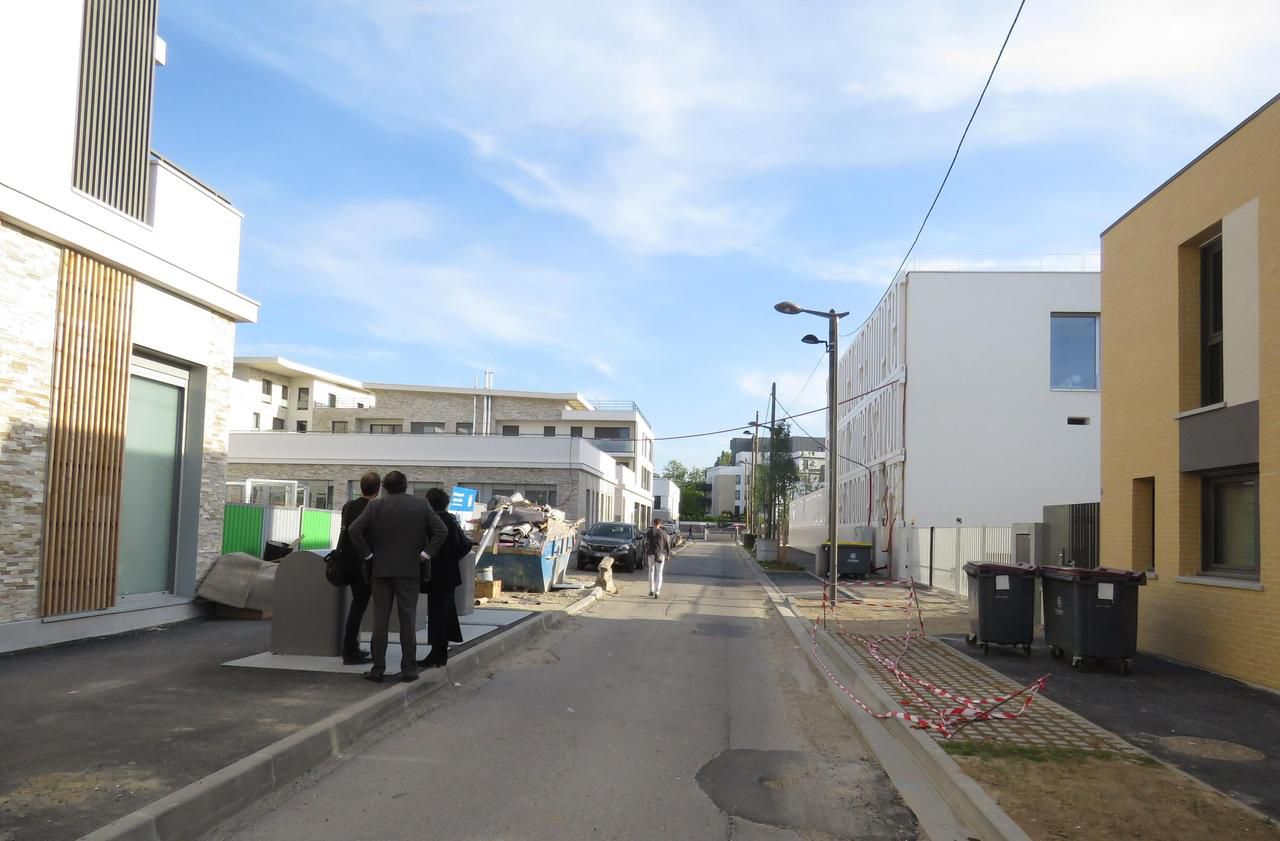 prostituée saint cyr sur mer