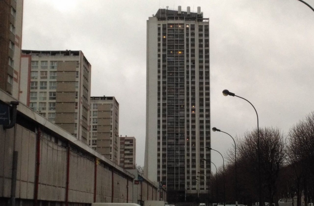EpinaysurSeine  la victime a appelé la police avant la chute