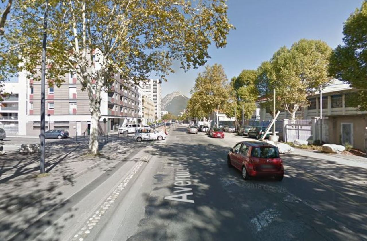 Grenoble : au moins deux CRS légèrement blessés dans une ...