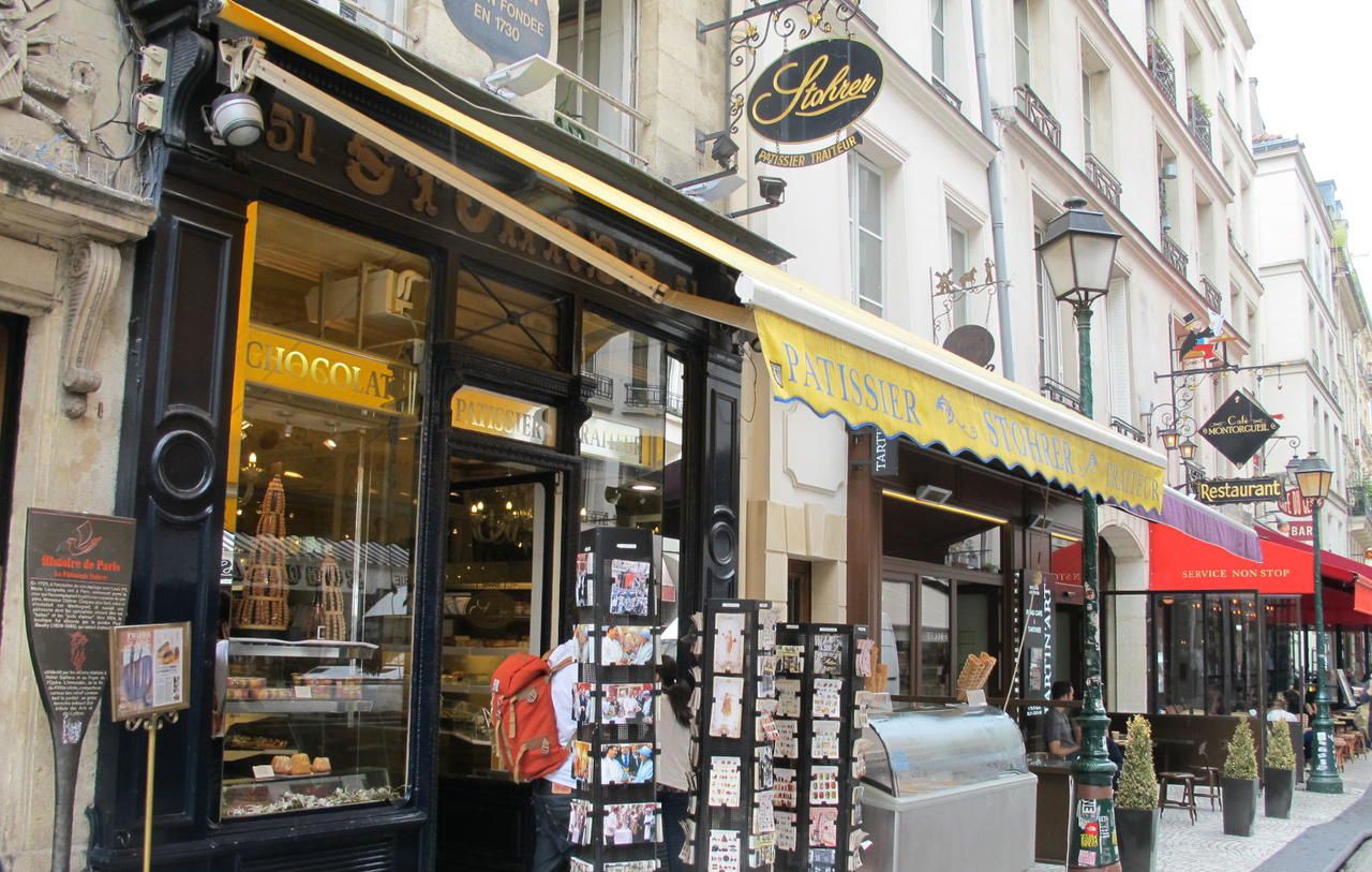 A La Mere De Famille Rue Cler