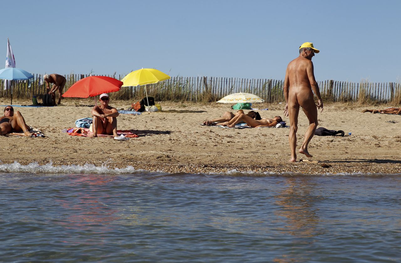 Plage Naturiste De Berck Sur Mer Hauts-de-France : les foulées naturistes de Berck amusent les réseaux  sociaux - Le Parisien