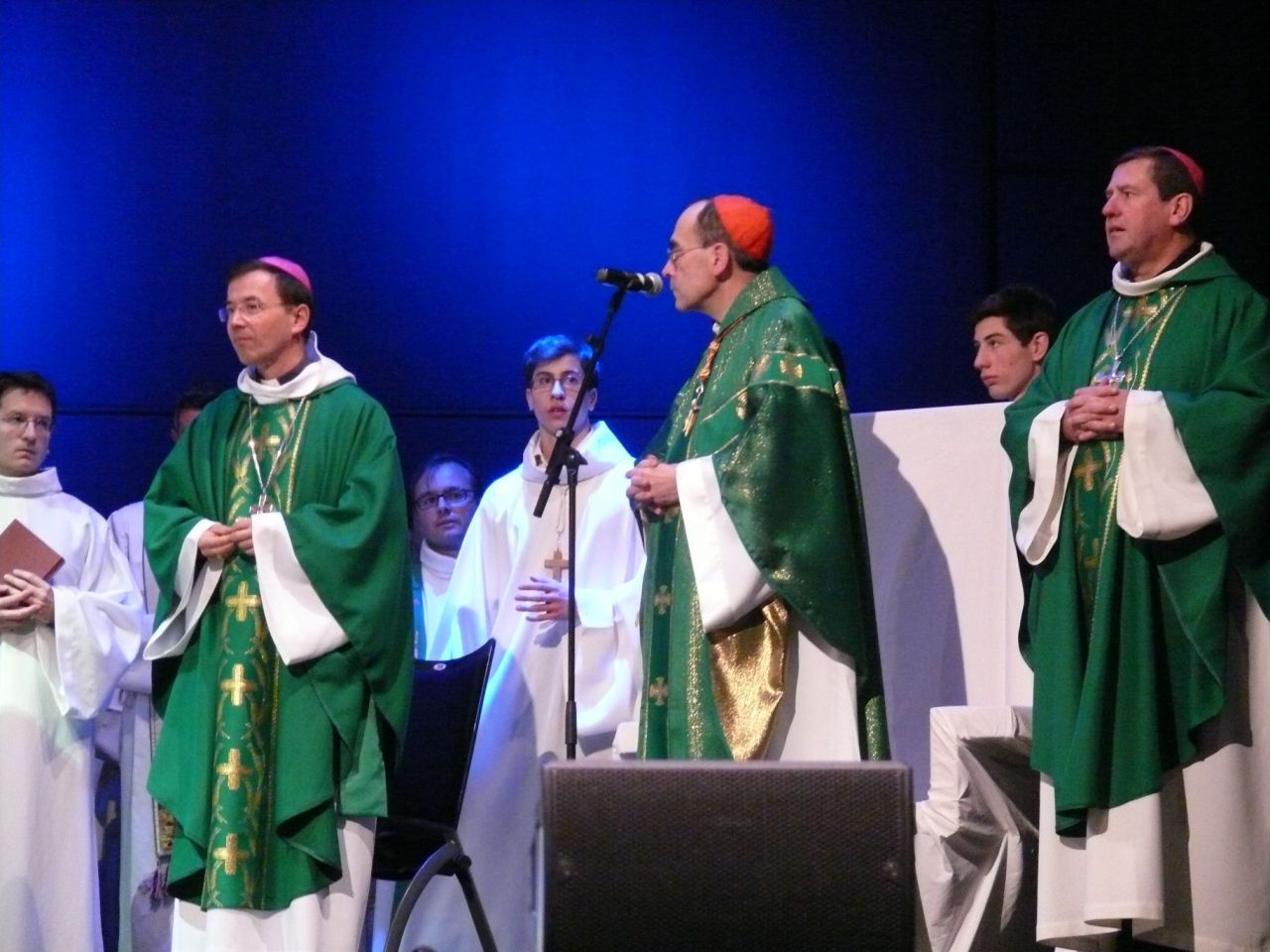 L'évêque de Dax démissionne après des «attitudes inappropriées» envers